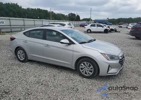 2019 Hyundai Elantra Se z USA, uszkodzony, nr VIN 5NPD74LF8KH470612
